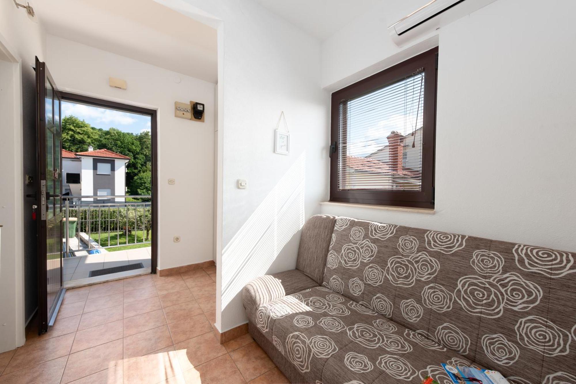 Apartments Dorijan With Pool Matulji Rum bild